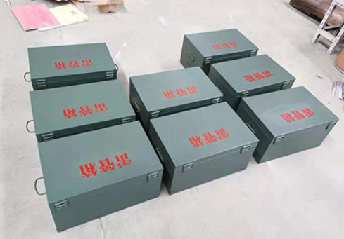 四川炸药箱和雷管箱一般是怎么存放的？